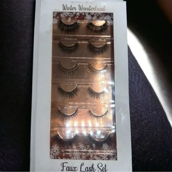 EYELASHES Set - 6 pairs l NIB - Picture 3 of 6